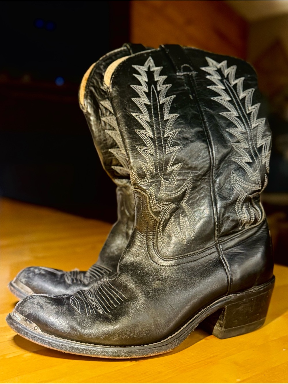 Vintage Classic Black Leather Cowboy Boots